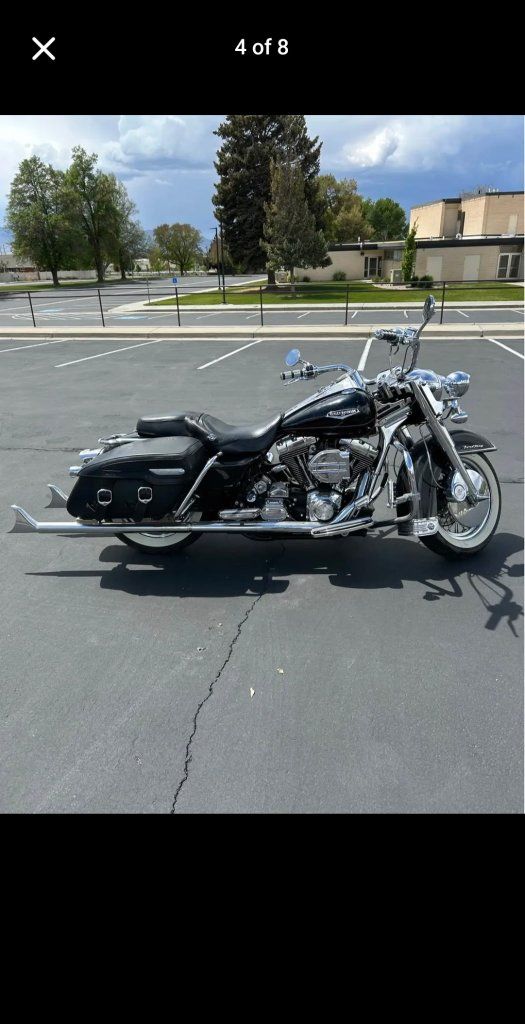 2001 Harley-Davidson Road King Classic Motorcycle - Black, Appears well-maintained