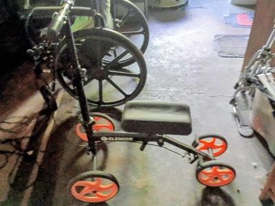 ELENKER Steerable Knee Walker Scooter - Black and Orange