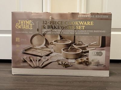 32-Piece Aluminum Cookware Set