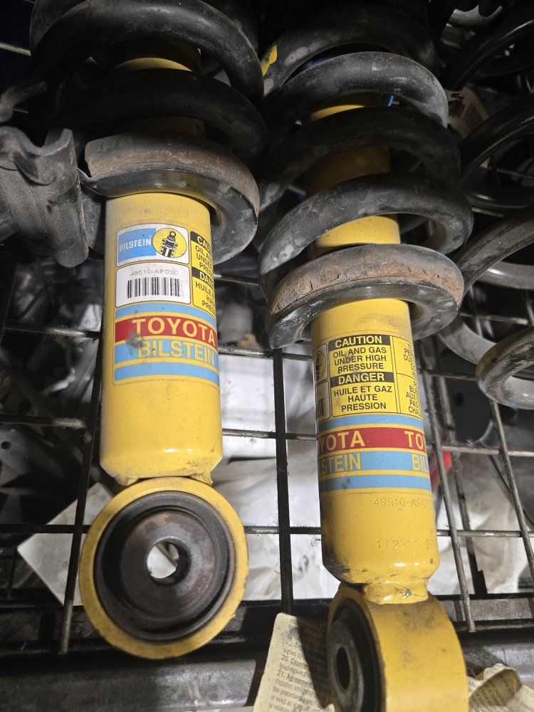 Bilstein struts and shocks 48530-04110 toyota tacoma   