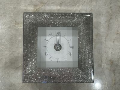 Mirror Glitter Square Table Clock