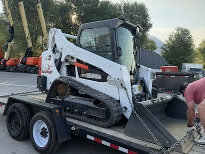 Complete CTL Skid Steer Package – Bobcat T595 + Flatbed Trailer Combo