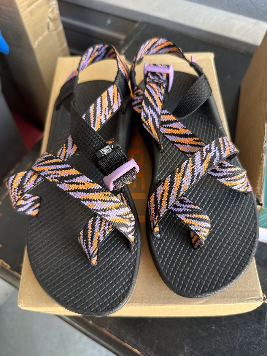 Chaco JCH109034 Women's Z/Cloud X Sandals Size 7 Purple Orange Straps