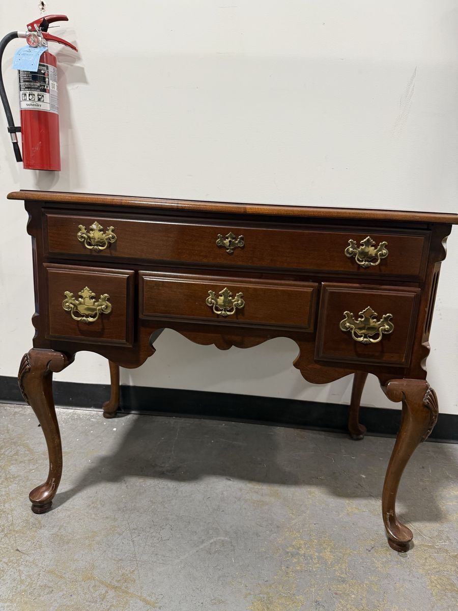 Main image 2