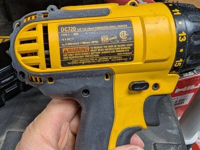 New DeWalt 1/2" cordless drill