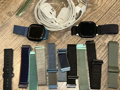 2 Verizon GizmoWatch’s and Extra Bands and Charger $30 OBO