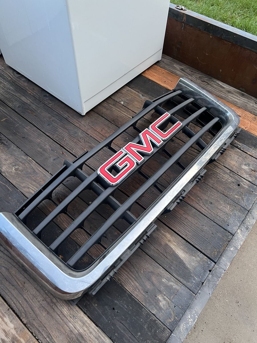 GMC Truck Grille OEM