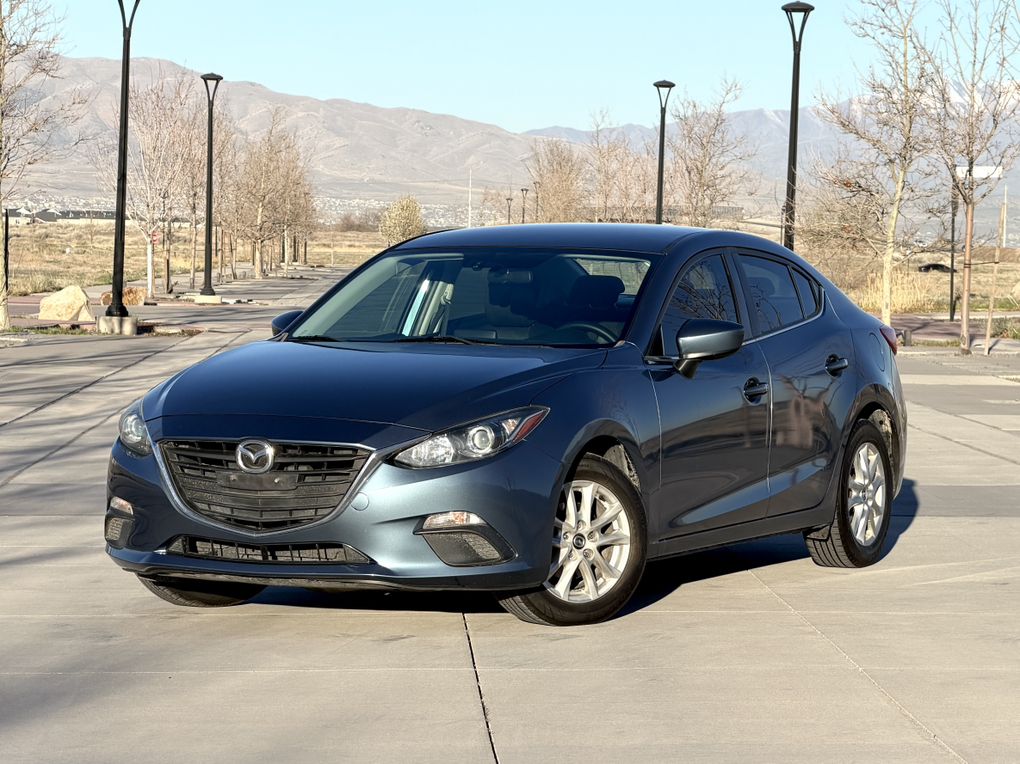 2016 MAZDA MAZDA3 i Sport