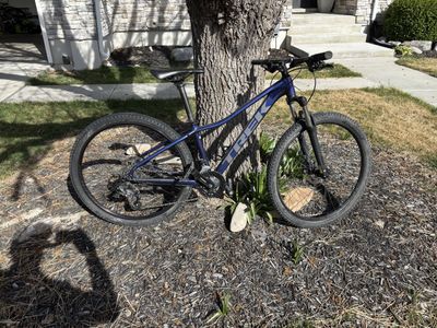 2020 Trek Marlin 5