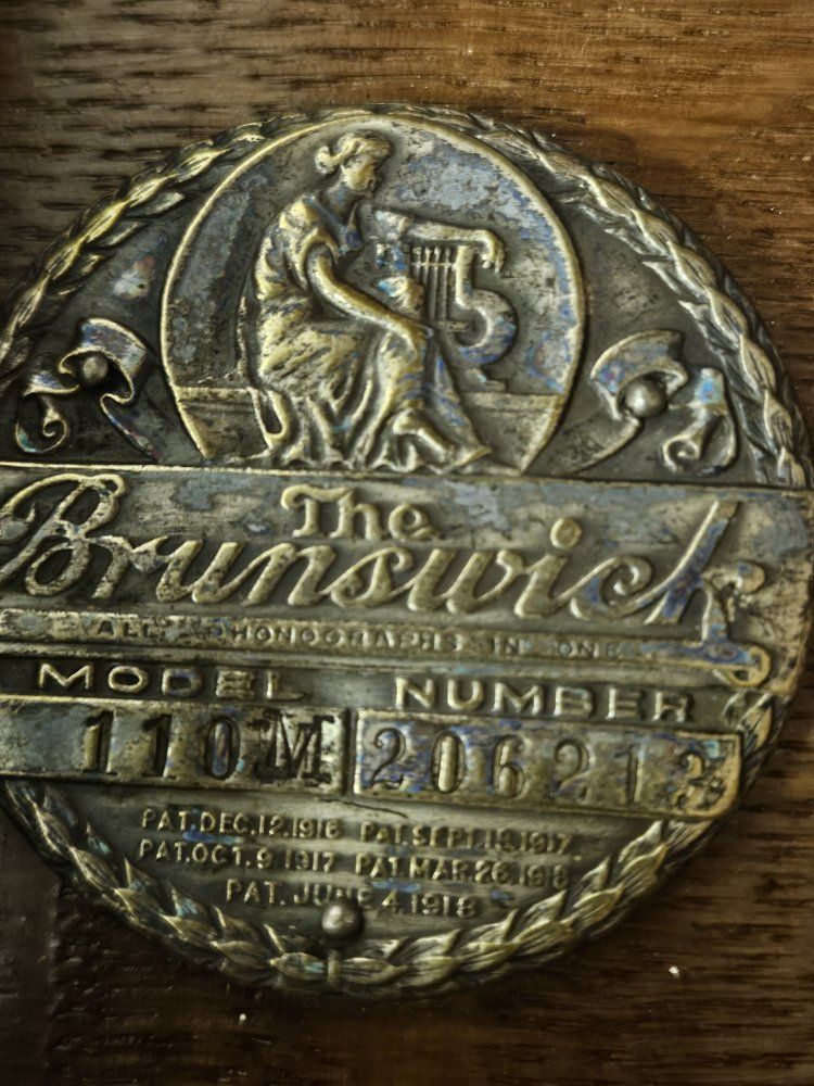 Main image 3