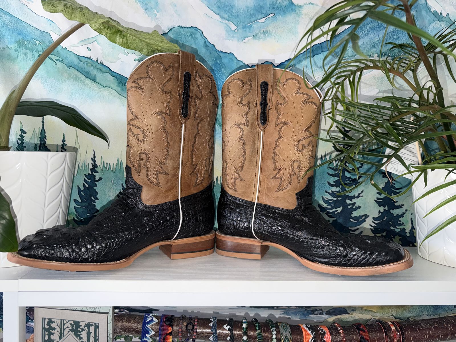 Alfa Black Gator-Print & Tan Square Toe Boots
