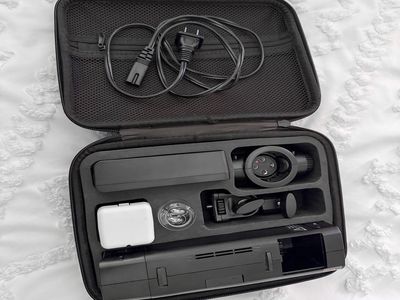 GODOX AD200 Pro Flash - Like new A+++