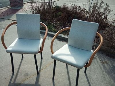 Pair of Post-Modern 'Mandarin Chairs' by Ettore Sottsass for Knoll