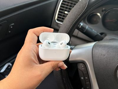 Apple AirPods Pro 2nd Gen