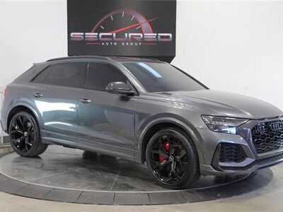 2022 Audi RS Q8 4.0T quattro