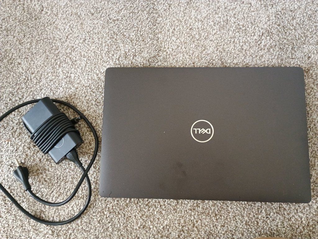 Dell Latitude 5501 15.6" i7 9th Gen 16GB RAM 512GB SSD Laptop with Charger