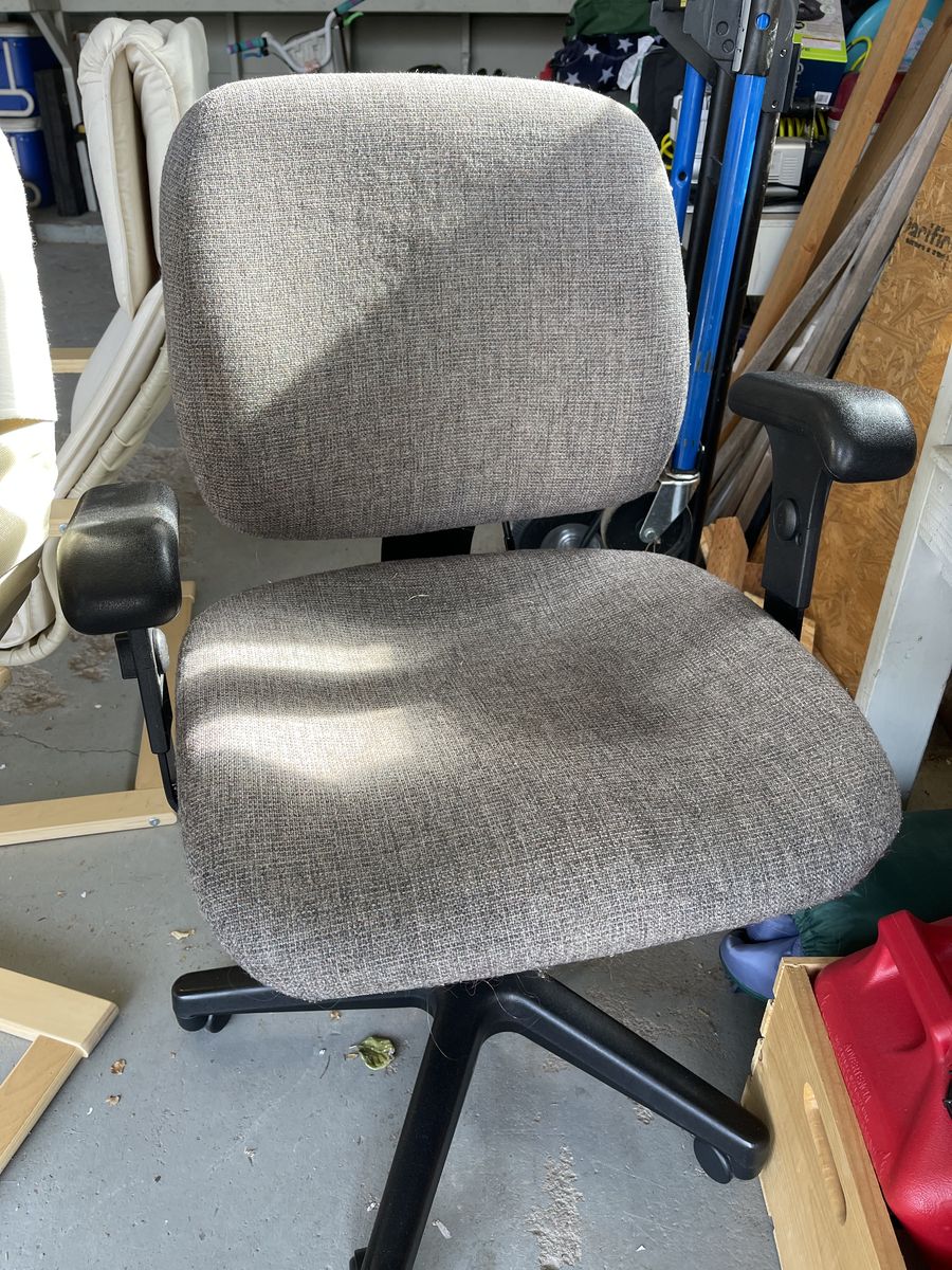Grey Desk Chair