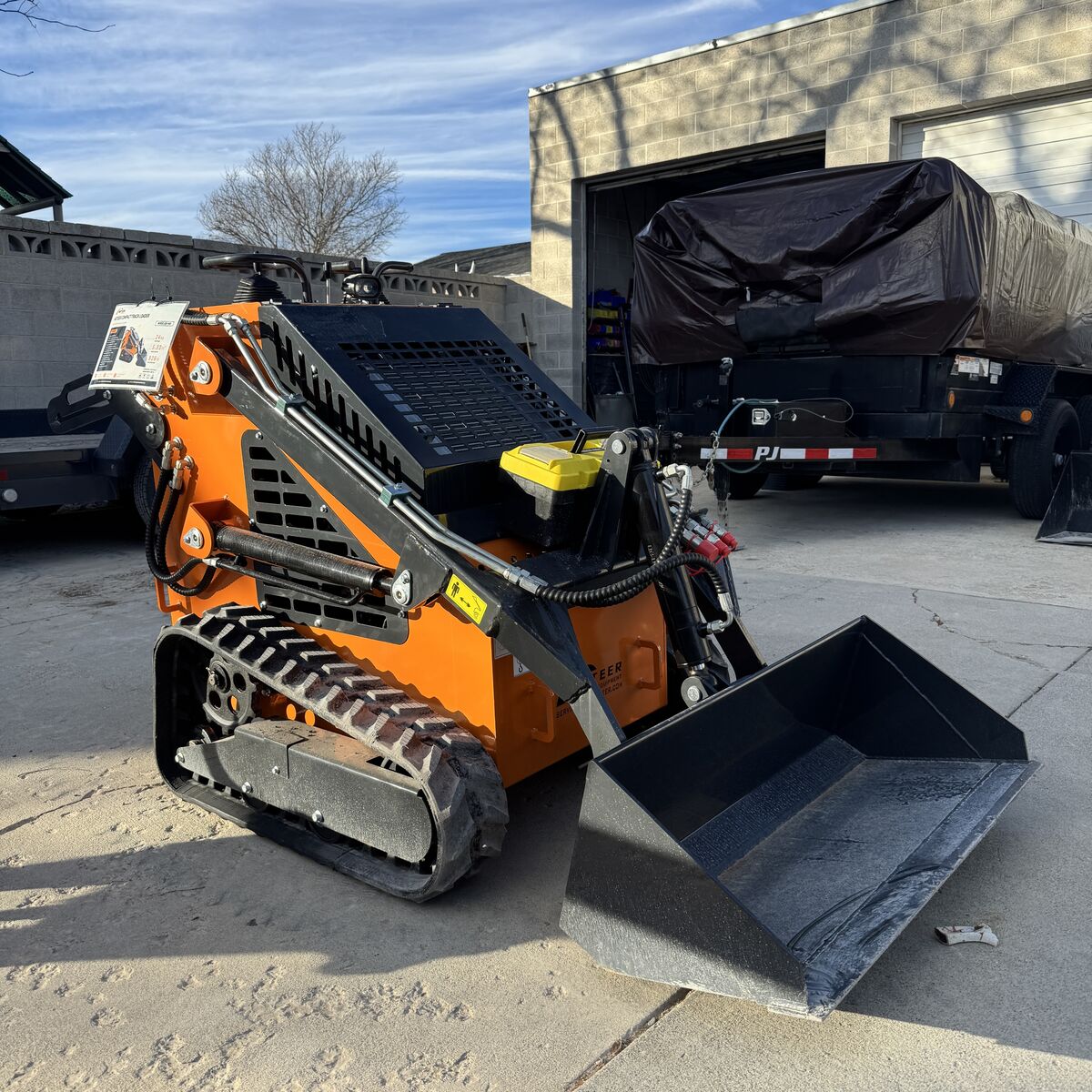 Arteer Compact Track Loader QB-480