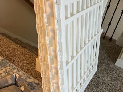 Lightweight White Plastic Dog Playpen for Small to Medium Pets - Indoor/Outdoor Use