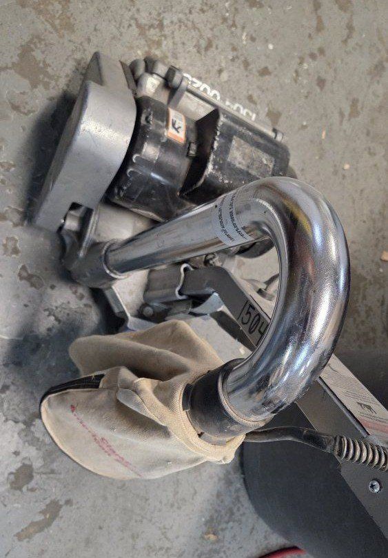 Clarke EZ-8 Floor Sander 120V Works Great