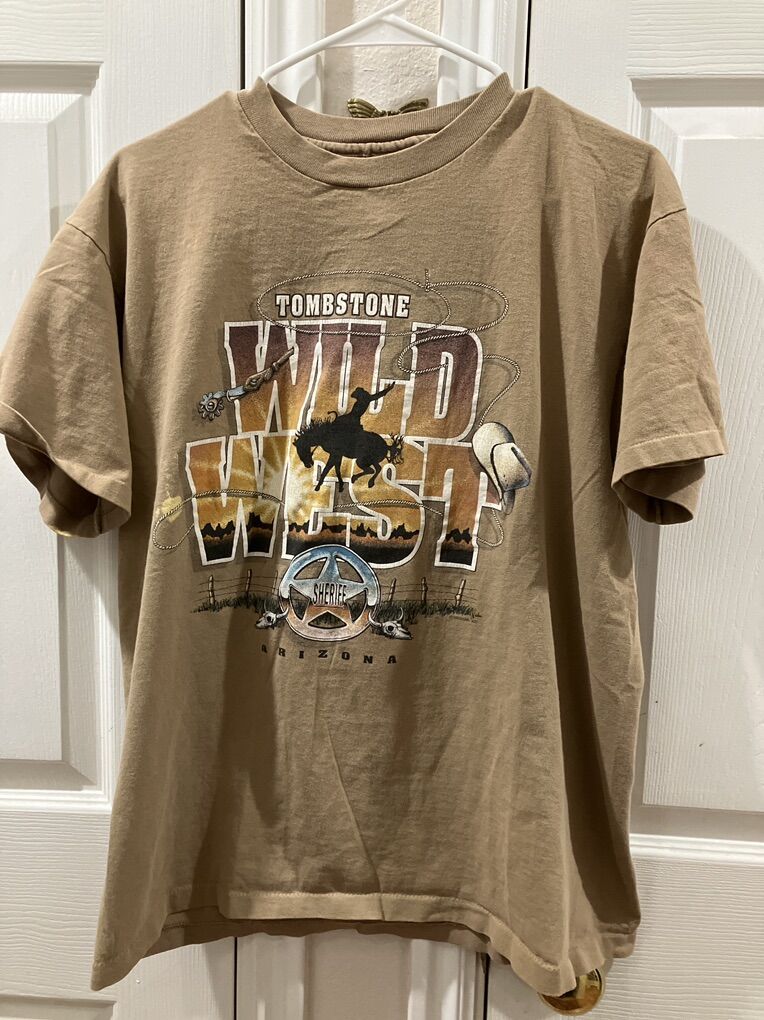Brown Tombstone Wild West T-Shirt Size Large