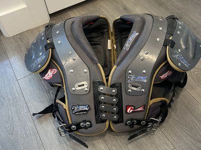 Gear Pro-Tec Z-Cool Football Shoulder Pads | Adult Large 18-19" | RB/LB/DE