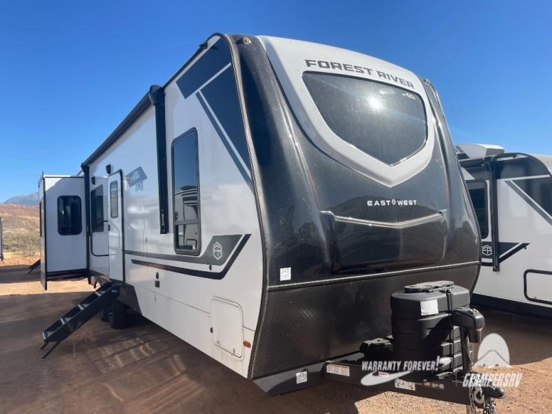 New 2026 EAST TO WEST Alta 3250KXT