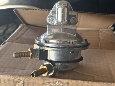 Edelbrock Performer RPM Series fuel pump is for 352-428 FE Ford