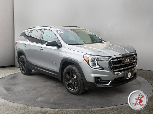 2023 GMC Terrain AT4