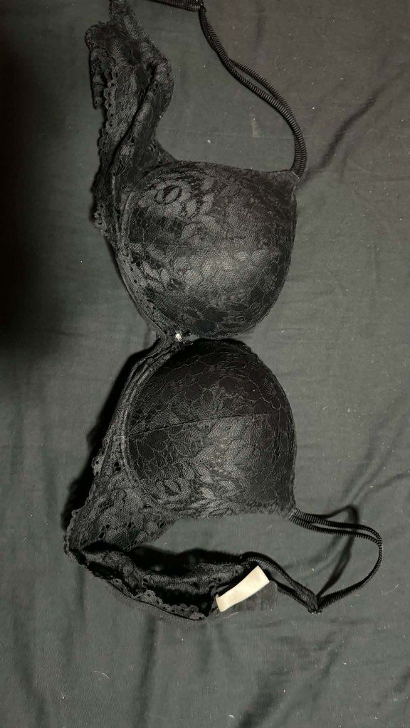 Main image 3