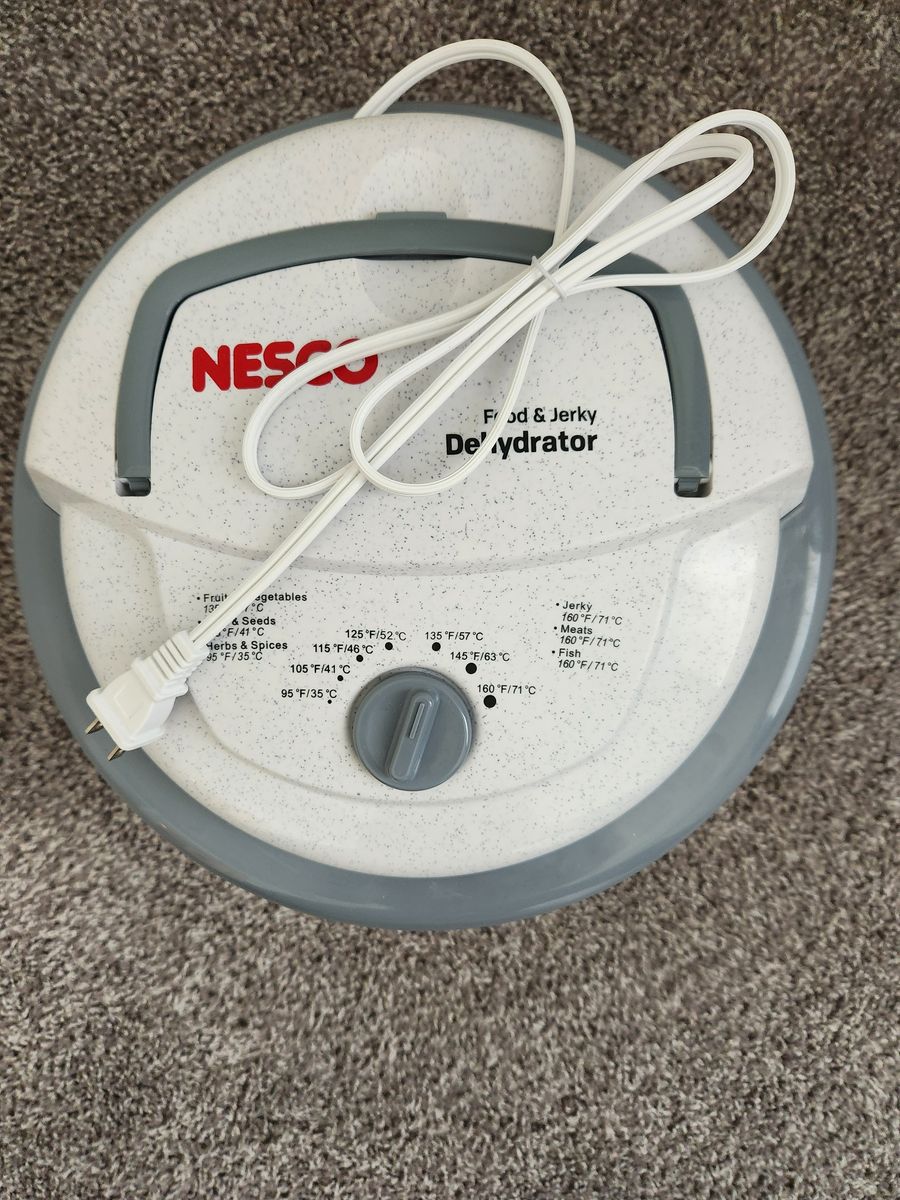 NESCO FD-75A Snackmaster Pro Food Dehydrator, For Snacks, Fruit, Beef Jerky, Gray