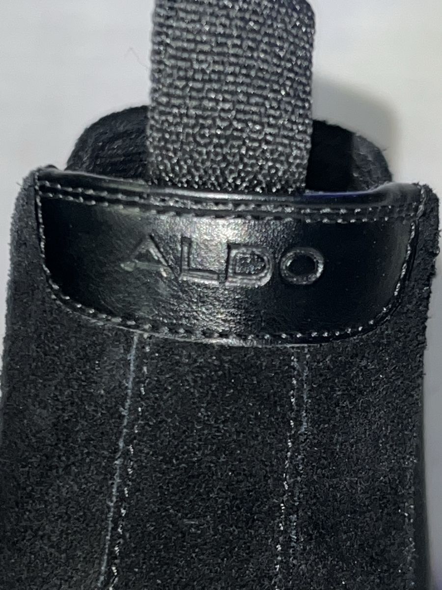 Main image 4