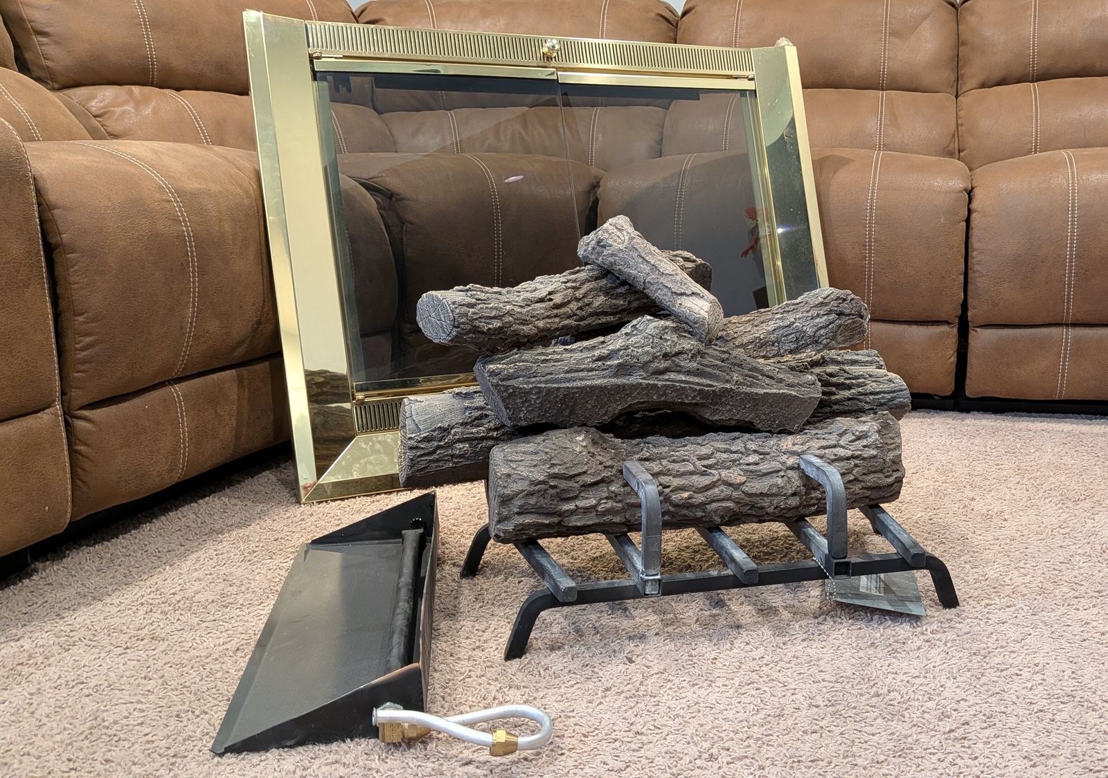 Gas Fireplace Insert, grate and logs