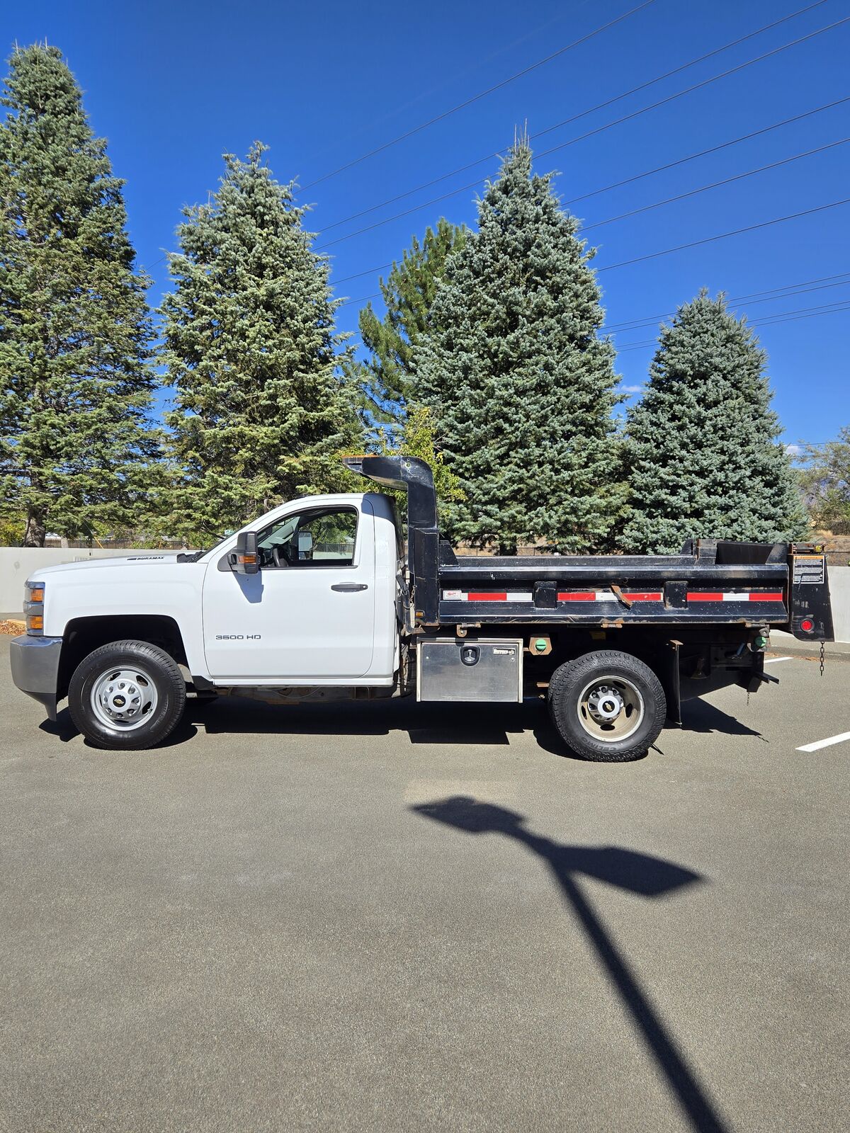 2016 Chevrolet Silverado 3500HD CC Work Truck