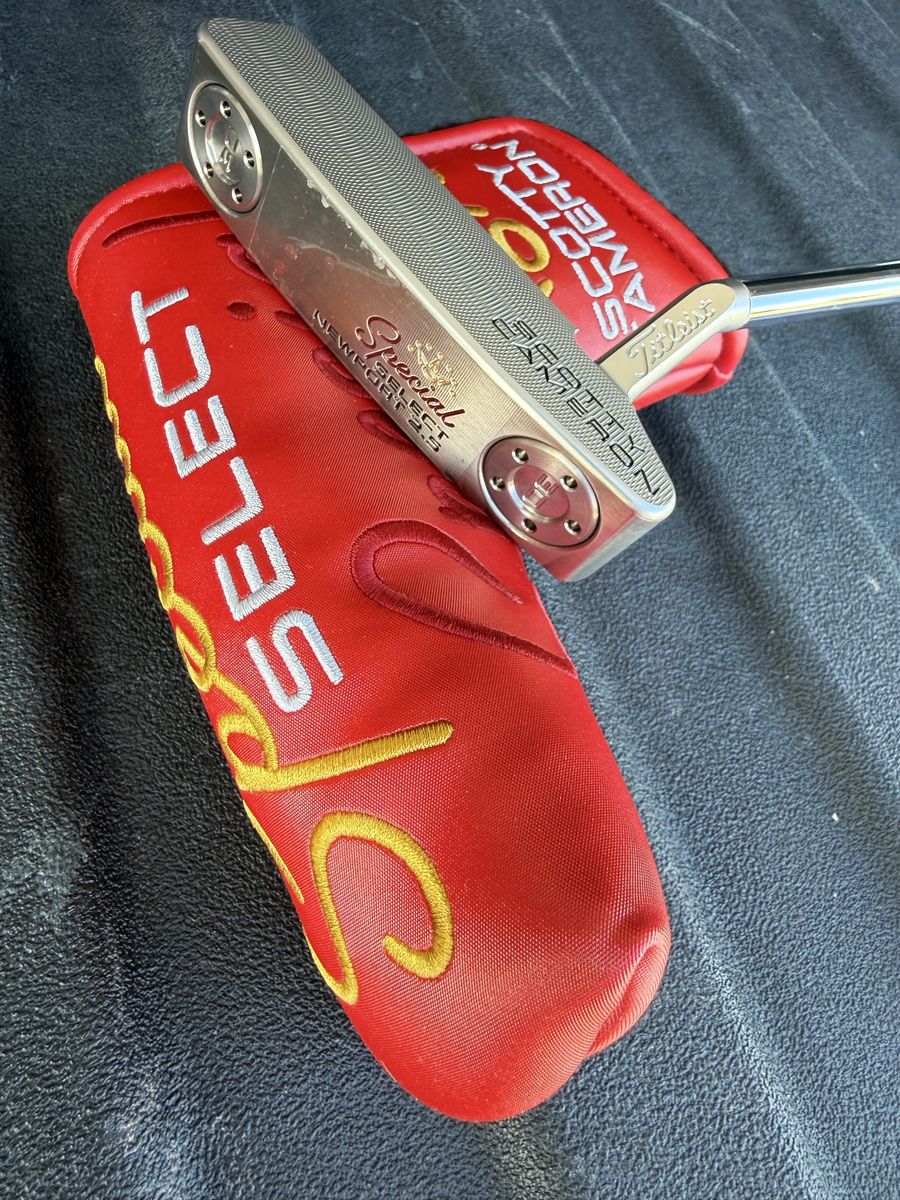Scotty Cameron special select Newport 2.5