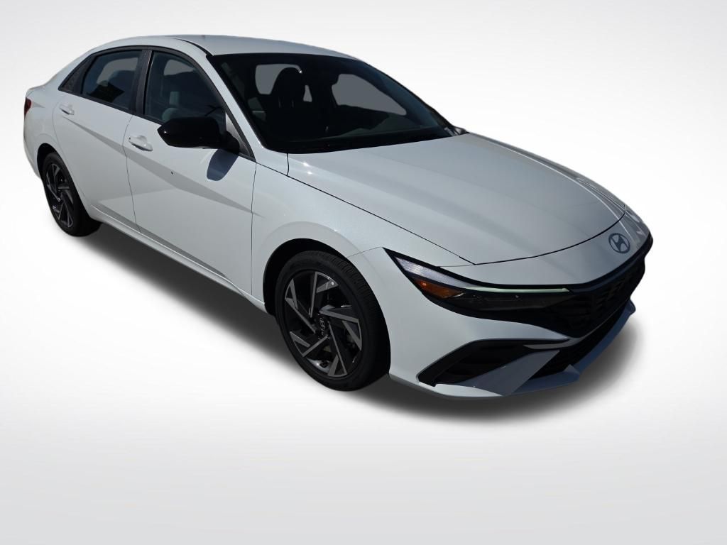 2025 Hyundai Elantra Hybrid SEL Sport
