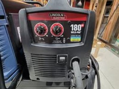 Lincoln Weld Pak 180 Mig Welder