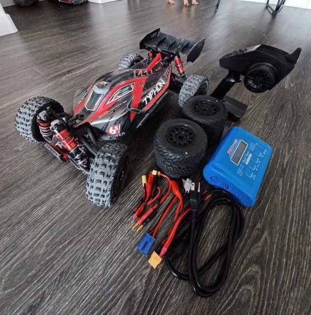 Arrma Typhon 6s 4WD BLX 1/8 Bug