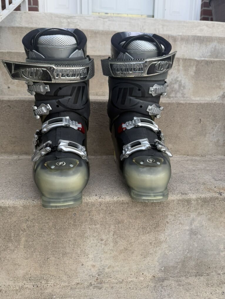 Tecnica Vento 80 280/285 Ski Boot