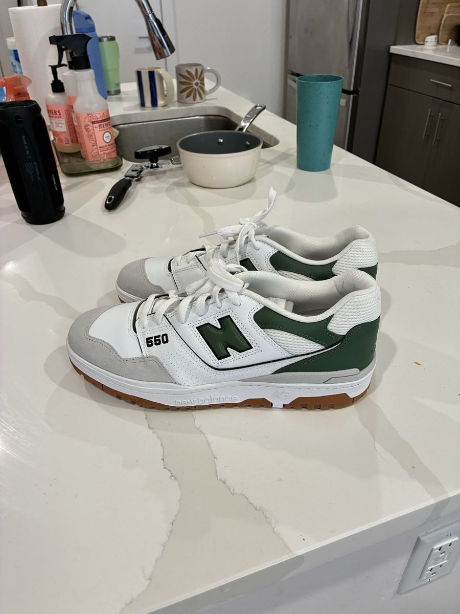 New Balance size 10.5 men’s shoe