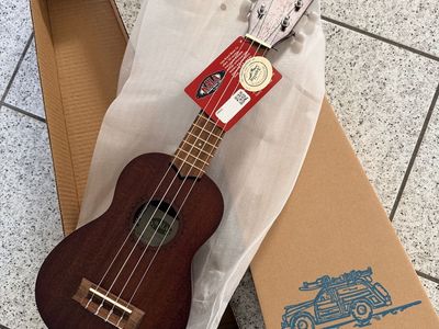 KALA BRAND MUSIC CO KA-15S Mahogany Soprano UKULELE