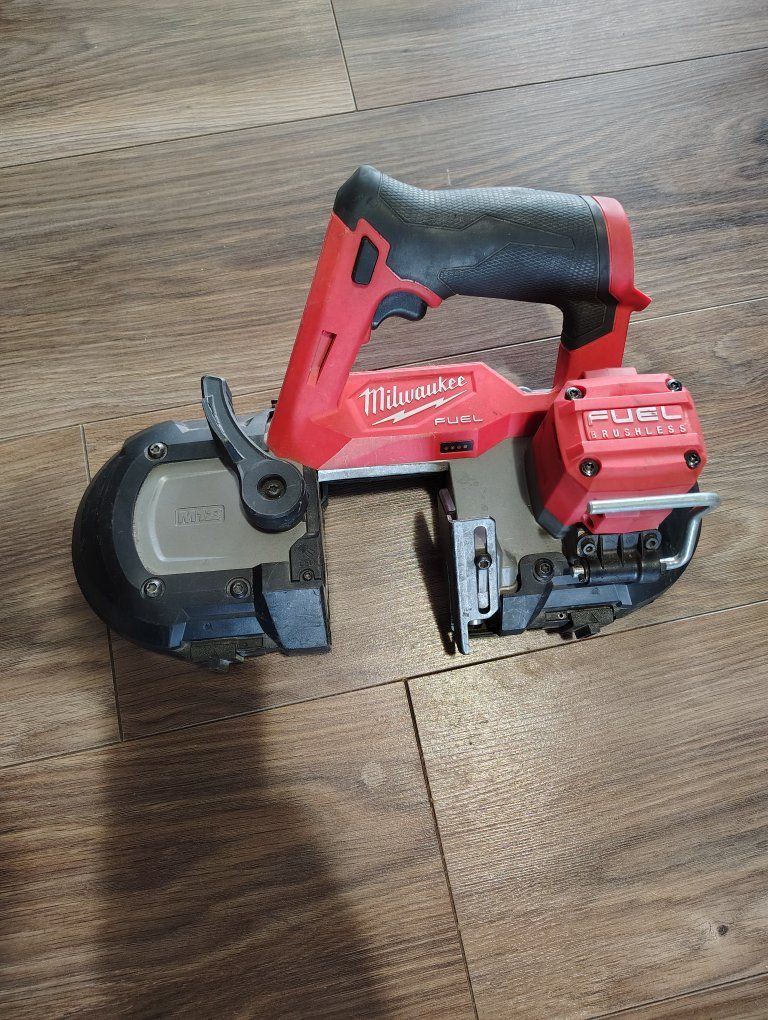 Milwaukee 2529-20 M12 FUEL Li-Ion Brushless Cordless Compact Band Saw, Bare Tool