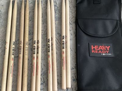 Vic Firth American Custom SDI General Rock Maple Drumsticks with Protec Heavy Ready Bag