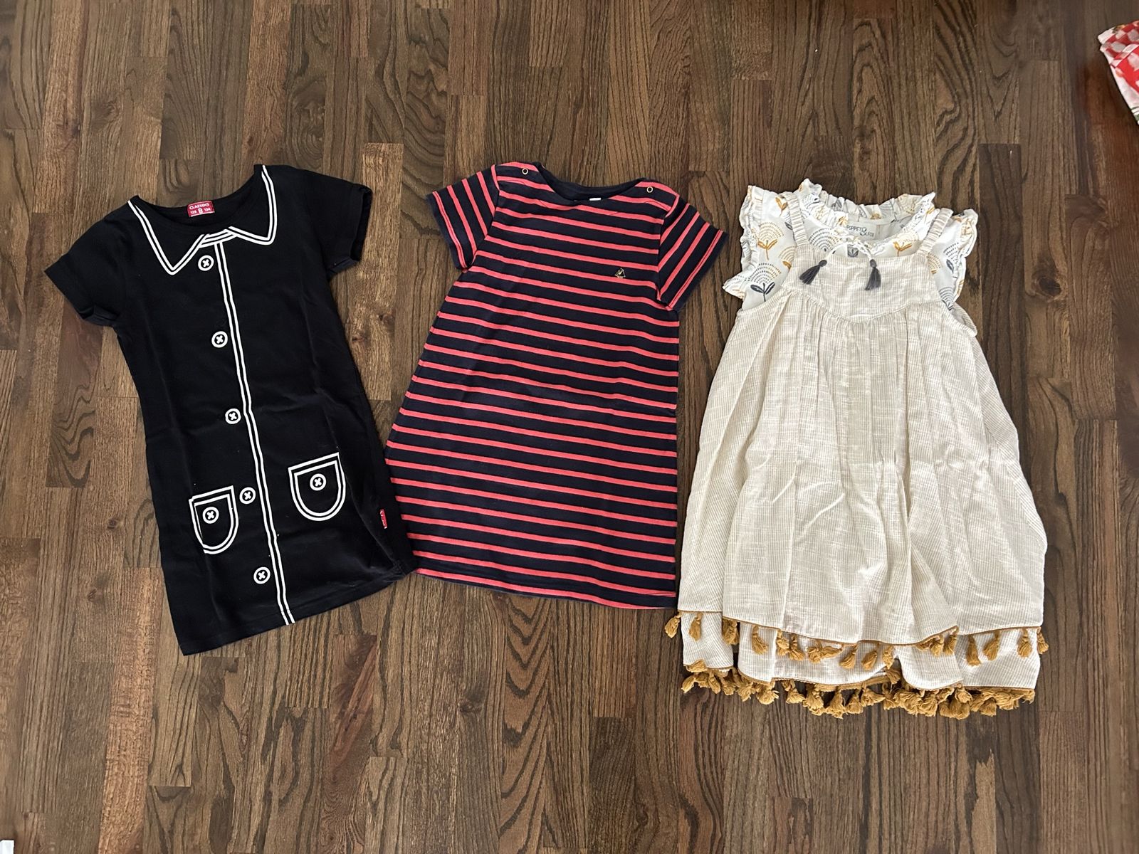 Darling Girls 5/6 Dress Bundle