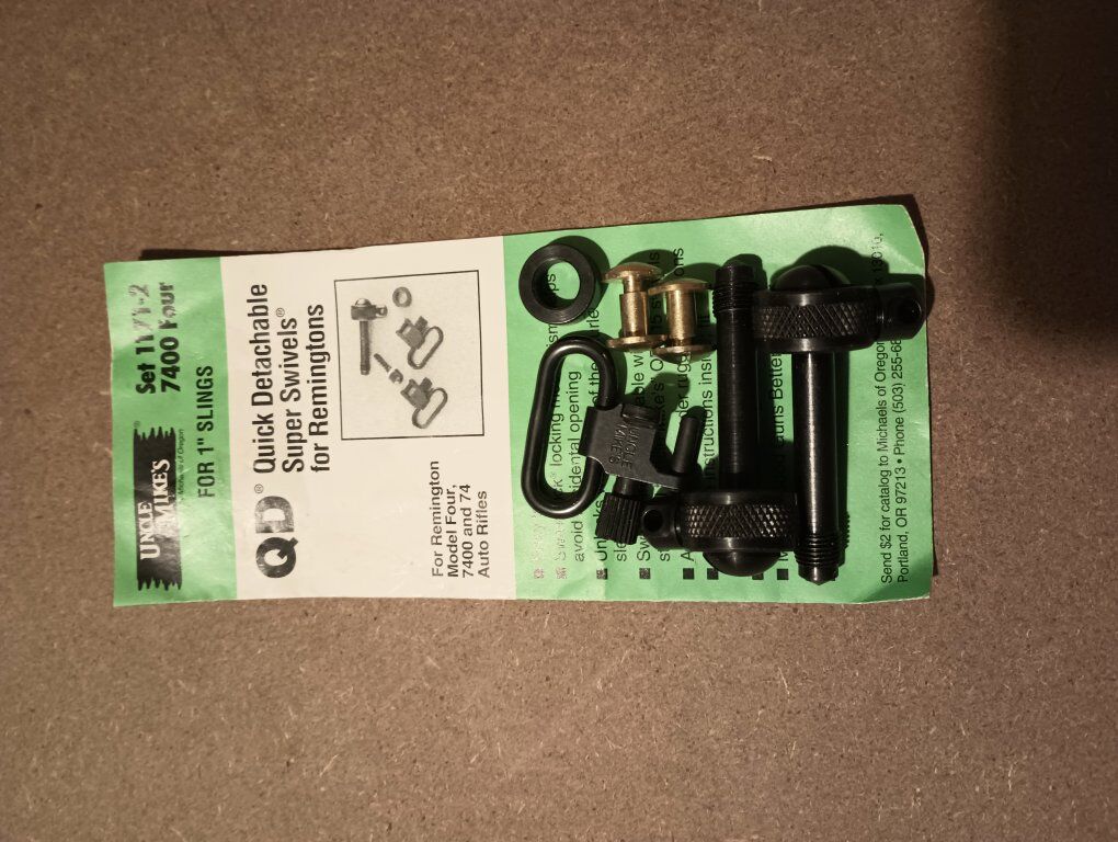 SLING ATTACHMENT EQUIPMENT FOR RIFLE OR SHOTGUN
