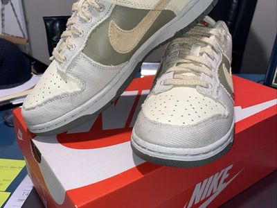 W Nike Dunk Low’s with no- FZ4341 100 - M-7/W 8.5 New in Box