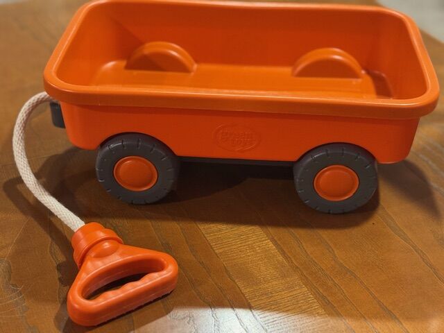 NEW Green Toy Toddler Wagon