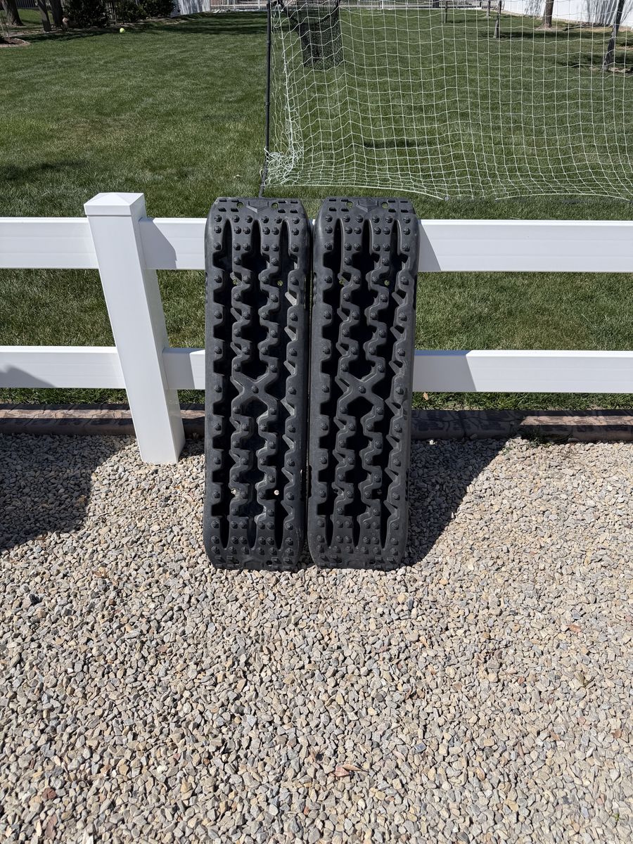 Recovery Traction Tracks