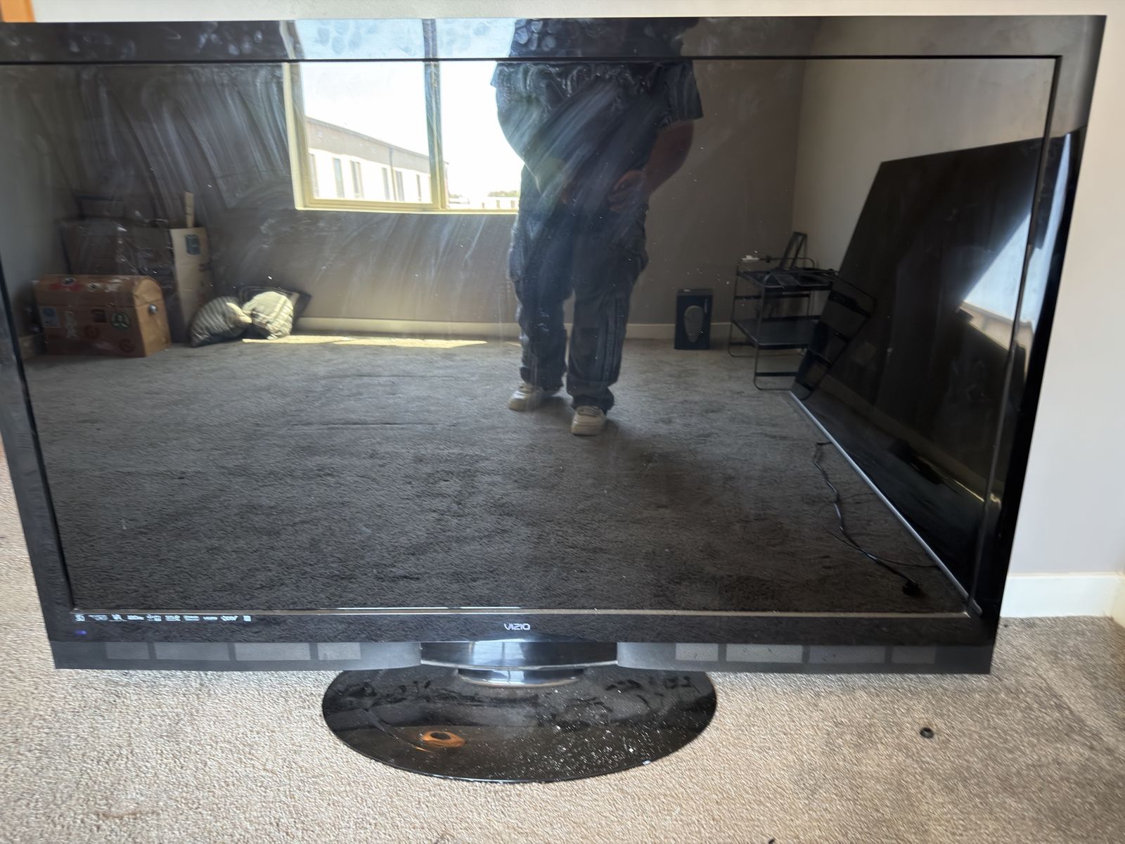 Vizio 55-inch LED Smart TV - Great Condition, Large Screen Experience