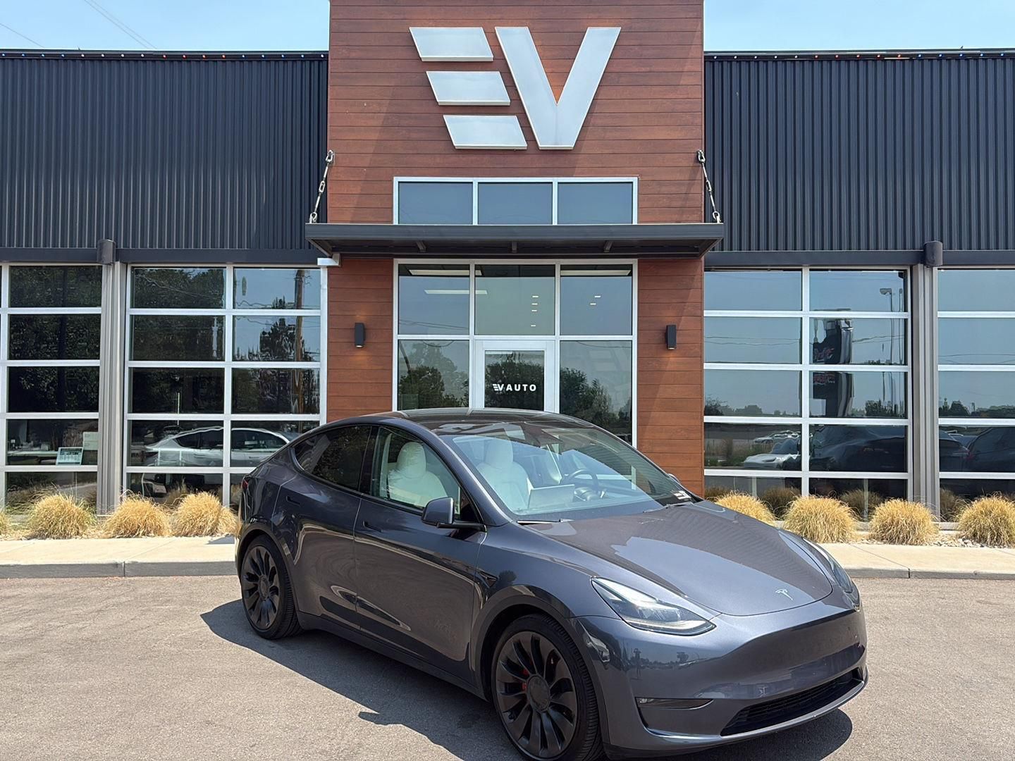 2023 Tesla Model Y Performance